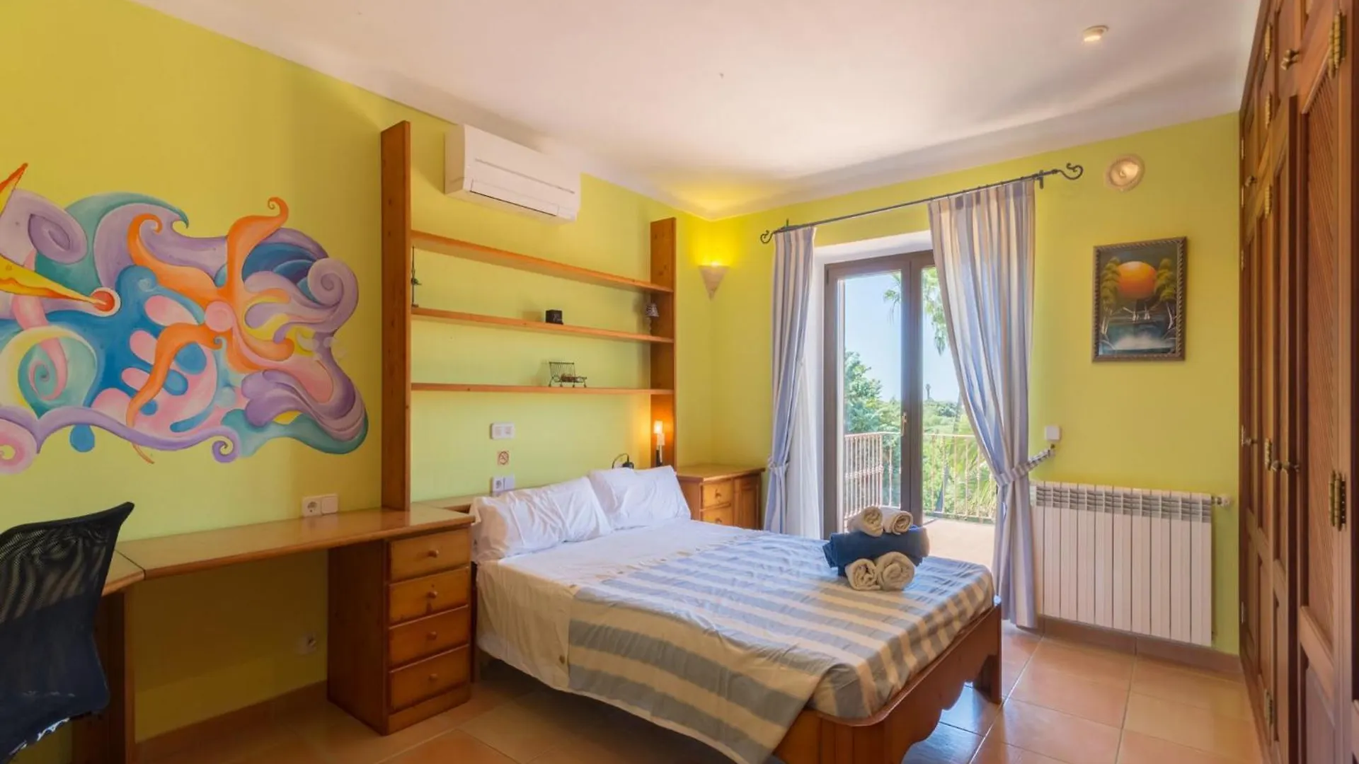 Spacious 5-Bedroom Villa In Mallorca Felanitx Španělsko
